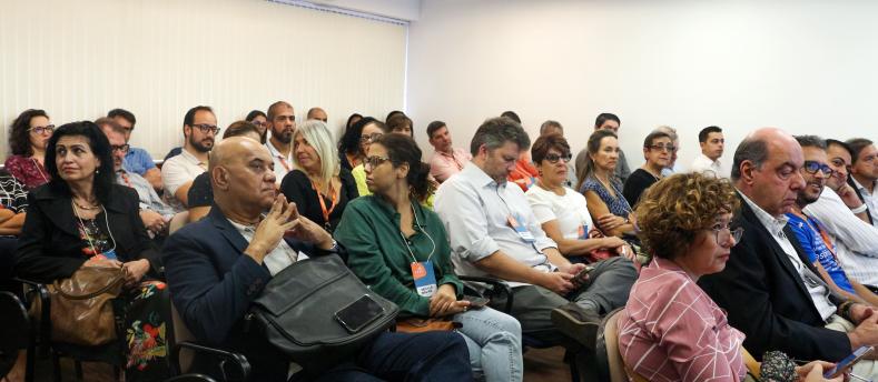 Imagem dos convidados no evento da APSA com a Aliança Centro-Rio